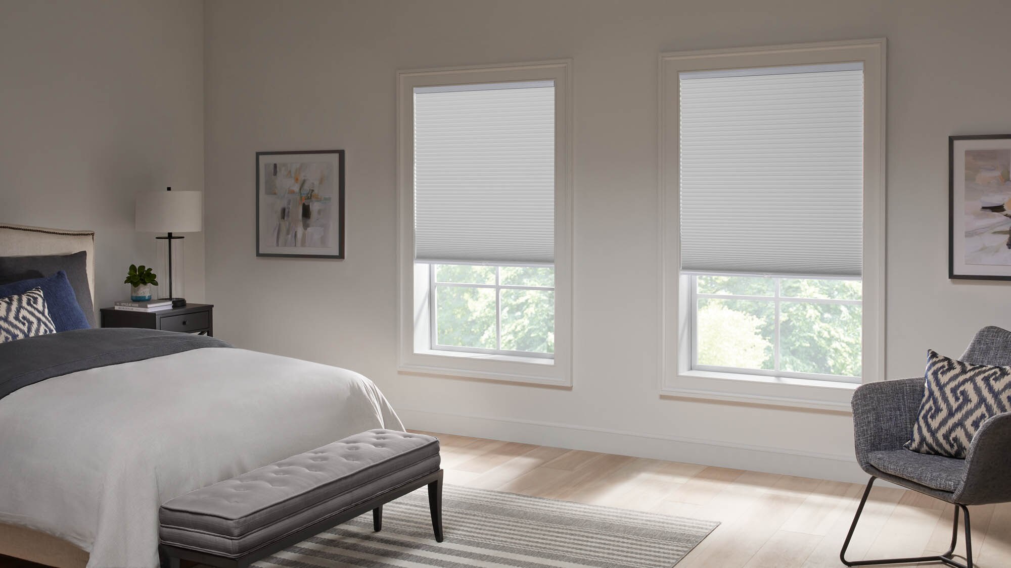 SimplyEco: Cordless Blackout Cellular Shades
